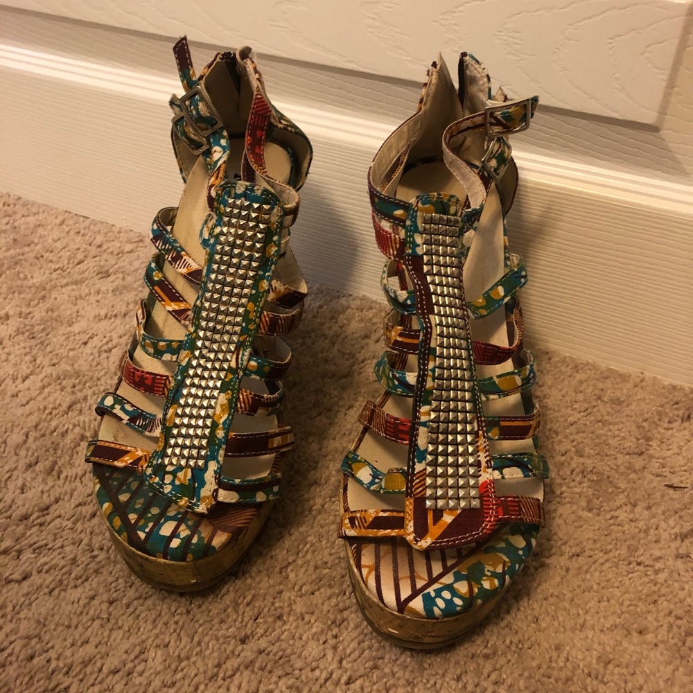 Mudd size 10 multicolor wedges